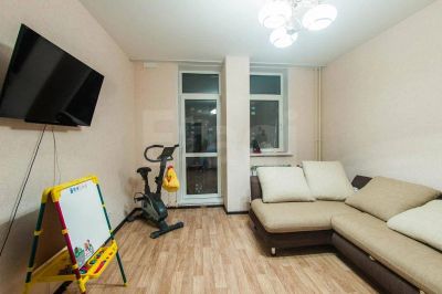 Лот: 8894178. Фото: 1. Продам квартиру. Квартиры, студии