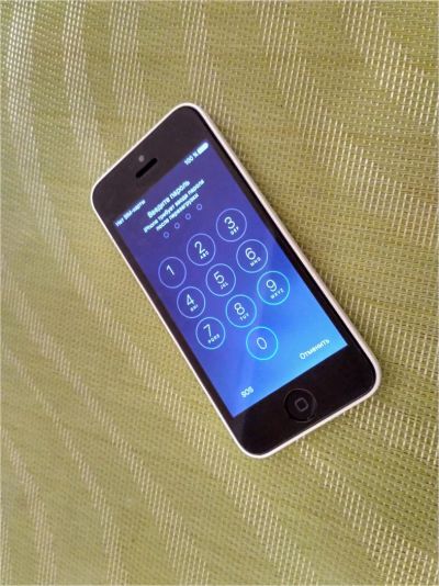 Лот: 8596702. Фото: 1. Iphone 5c 16gb Идеальное Состояние. Смартфоны