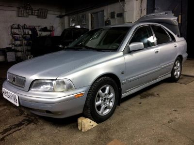 Лот: 10644951. Фото: 1. Volvo s40. Автомобили