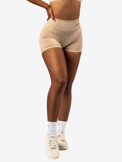 Лот: 25737042. Фото: 1. Шорты женские Nebbia High Waisted... Шорты