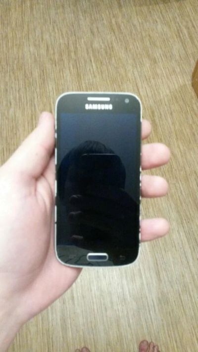 Лот: 8943226. Фото: 1. Samsung Galaxy S4 mini Black Edition... Смартфоны