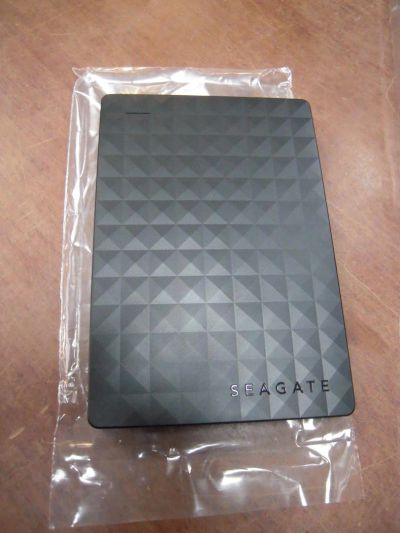 Лот: 6664300. Фото: 1. Внешний HDD 1000gb Seagate, 1TB... Жёсткие диски (HDD)