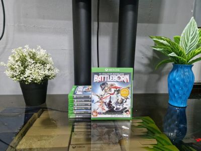 Лот: 25778112. Фото: 1. Игра Battleborne XBOX ONE Русские... Игровые приставки, консоли
