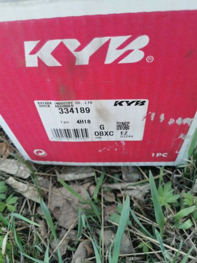 Лот: 15921964. Фото: 1. Стойки KYB forester sf sg. Ходовая, подвеска, рулевое управление