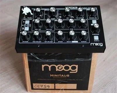 Лот: 2734934. Фото: 1. Moog Minitaur (Новый). Клавишные
