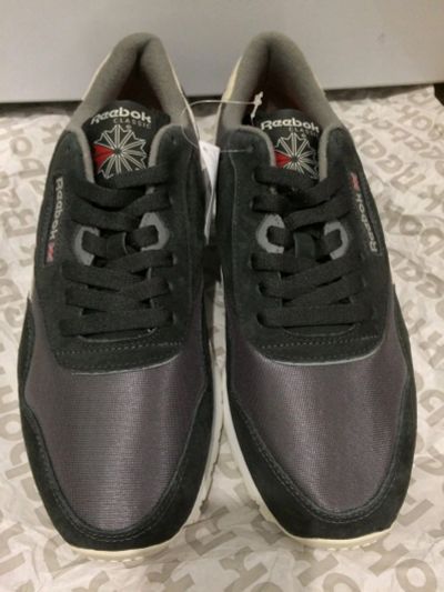 Лот: 12636537. Фото: 1. Кроссовки Reebok. Кеды, кроссовки, слипоны