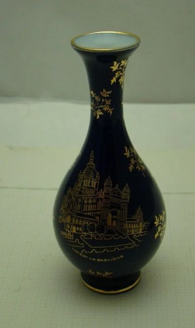 Лот: 11190903. Фото: 1. Limoges вазочка фарфоровая (W539... Предметы интерьера и быта
