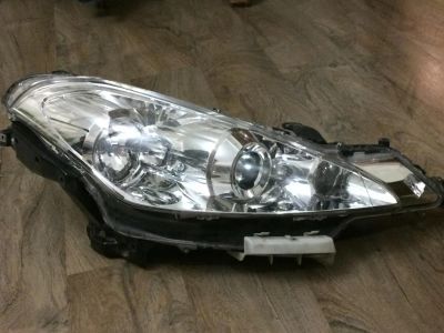 Лот: 8403812. Фото: 1. Правая фара на Peugeot 4007. Оптика и освещение