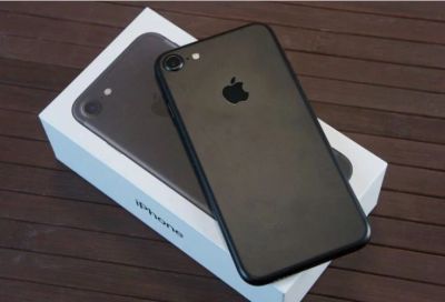 Лот: 11914939. Фото: 1. iPhone 7. Смартфоны