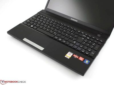 Лот: 11602384. Фото: 1. Ноутбук Samsung 305V5A (A8 3510MX... Ноутбуки