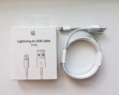 Лот: 9855624. Фото: 1. Дата-кабель Apple Lightning to... Дата-кабели, переходники