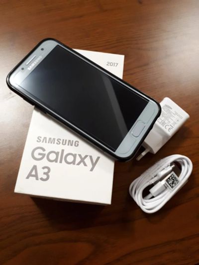 Лот: 10793898. Фото: 1. Samsung Galaxy A3 SM-A320F (2017... Смартфоны
