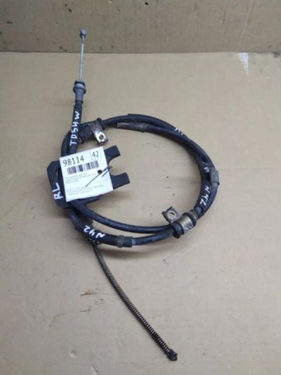 Лот: 21397721. Фото: 1. трос ручника Suzuki Escudo TD54W. Другое (автозапчасти)