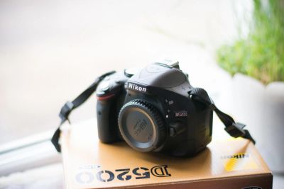Лот: 5279164. Фото: 1. Зеркальная камера Nikon D5200... Цифровые зеркальные