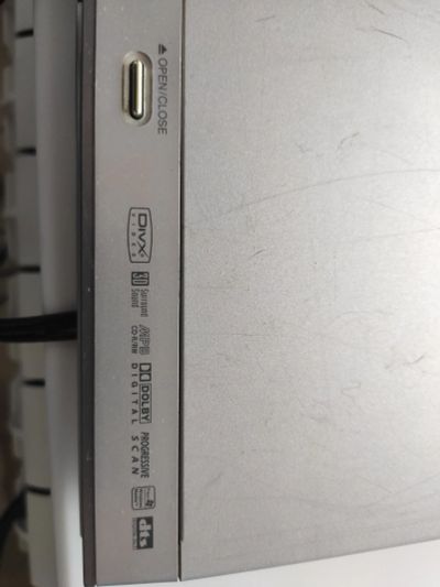 Лот: 19450571. Фото: 1. DVD проигрыватель. DVD, Blu-Ray плееры