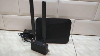 Лот: 19809199. Фото: 1. 4g модем cat.9 + wifi роутер. Маршрутизаторы (роутеры)