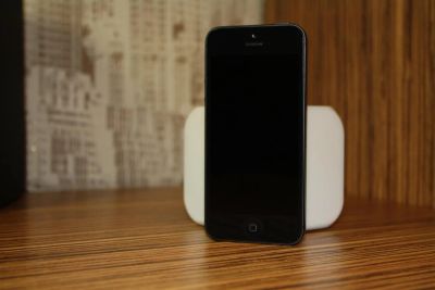 Лот: 3291343. Фото: 1. iPhone 5 Black 16GB. Смартфоны