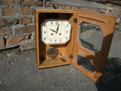 Лот: 3965746. Фото: 1. часы настенные времен СССР. Предметы интерьера и быта