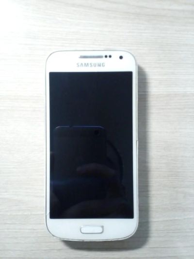Лот: 9097620. Фото: 1. Смартфон Samsung Galaxy S4 mini. Смартфоны