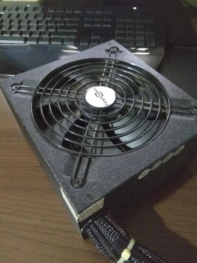 Лот: 11113696. Фото: 1. FinePower DNP-750EPS 700W (неисправный... Корпуса, блоки питания