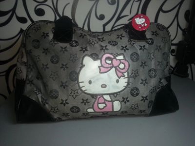 Лот: 7363720. Фото: 1. Сумочка Hello Kitty. Сумки