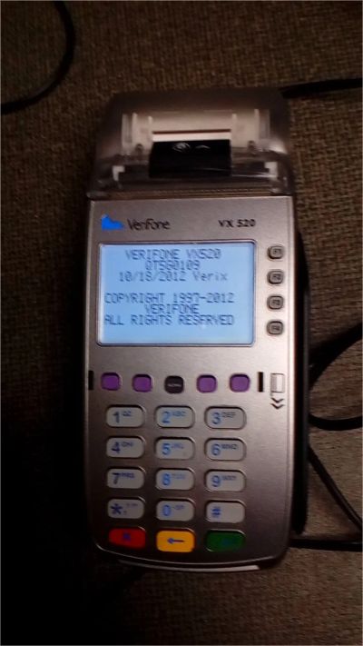 Лот: 8700191. Фото: 1. POS-терминал VeriFone Vx520g. Торговое