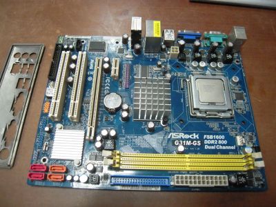 Лот: 13913301. Фото: 1. Материнская плата 775 AsRock G31m-GS... Материнские платы