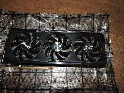 Лот: 12663602. Фото: 1. Видеокарта Sapphire nitro r9 390... Видеокарты