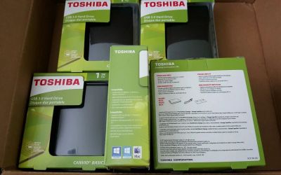 Лот: 12198105. Фото: 1. Внешний HDD 1 TB Toshiba Canvio... Внешние жесткие диски