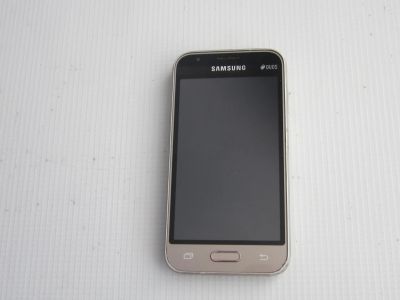 Лот: 23700289. Фото: 1. Смартфон Samsung SM-J105H/DS. Смартфоны