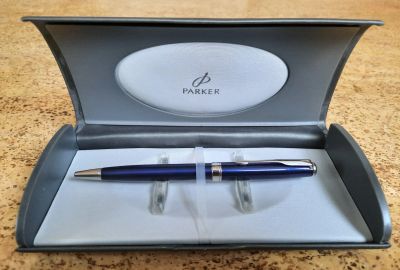 Лот: 20223889. Фото: 1. Ручка Parker Sonnet в упаковке... Ручки, карандаши, маркеры