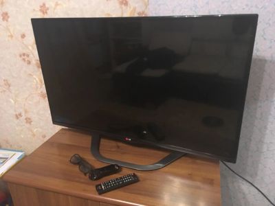 Лот: 10922749. Фото: 1. Продам отличный тв lg 42la660v. Телевизоры