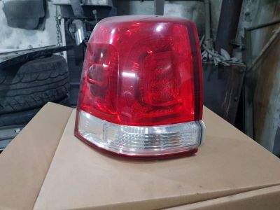 Лот: 11420646. Фото: 1. Фонари(Стоп-сигнал) Toyota Land... Оптика и освещение