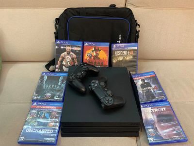 Лот: 16502003. Фото: 1. ps4 pro 1tb. Игровые приставки, консоли