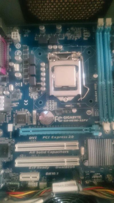 Лот: 7077902. Фото: 1. Gigabyte GA-H61M-S2PV rev. 2.1. Материнские платы
