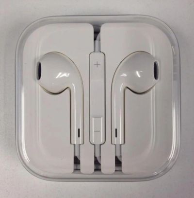 Лот: 4905095. Фото: 1. earpods Гарнитура Оригинал . Красноярск