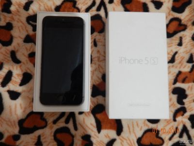 Лот: 8266691. Фото: 1. iphone 5 s. Кнопочные мобильные телефоны