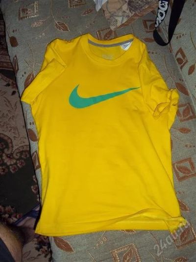 Лот: 871781. Фото: 1. Отличная Яркая Футболка Nike.Дешево... Другое (спортивная одежда)