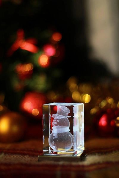 Лот: 4733588. Фото: 1. Трехмерный снеговичок внутри стекла. Подарки на Новый год