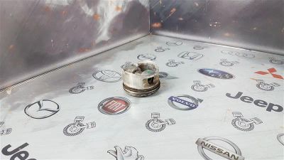 Лот: 23589577. Фото: 1. Поршень Volkswagen Phaeton BGH... Двигатель и элементы двигателя