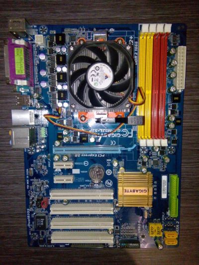 Лот: 6232550. Фото: 1. Материнская плата AM2+ Gigabyte... Материнские платы