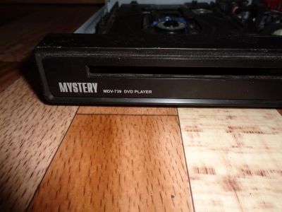 Лот: 12958764. Фото: 1. DVD проигрыватель Mystery MDV-739. DVD, Blu-Ray плееры