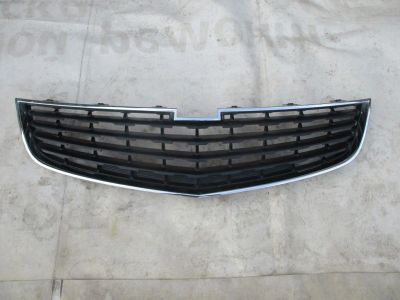 Лот: 14128214. Фото: 1. Решетка радиатора нижняя Chevrolet... Кузов