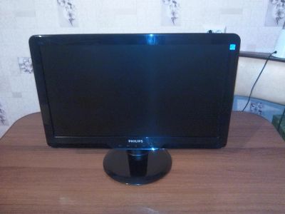 Лот: 3642451. Фото: 1. Philips 192E2 18,5". ЖК-мониторы
