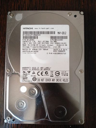 Лот: 15761427. Фото: 1. Жесткий диск Hitachi HDS721010CLA330... Жёсткие диски (HDD)