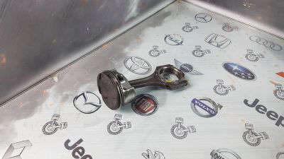Лот: 23585698. Фото: 1. Поршень с шатуном Lexus GS350... Двигатель и элементы двигателя