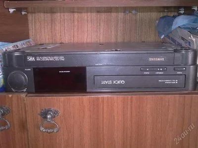 Лот: 2060002. Фото: 1. Видеомагнитофоны. Видеомагнитофоны