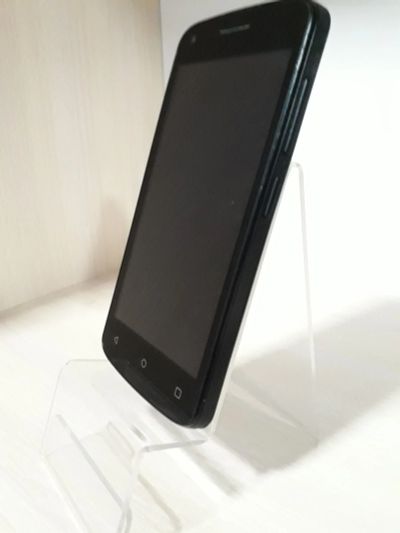 Лот: 12157872. Фото: 1. Смартфон Fly FS456 Nimbus 14... Смартфоны
