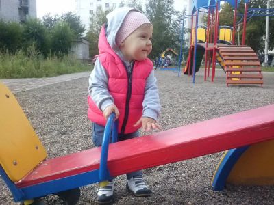 Лот: 4005485. Фото: 1. Жилетка Zara. Верхняя одежда