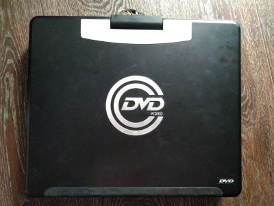 Лот: 16286005. Фото: 1. Портативный DVD Player. DVD, Blu-Ray плееры